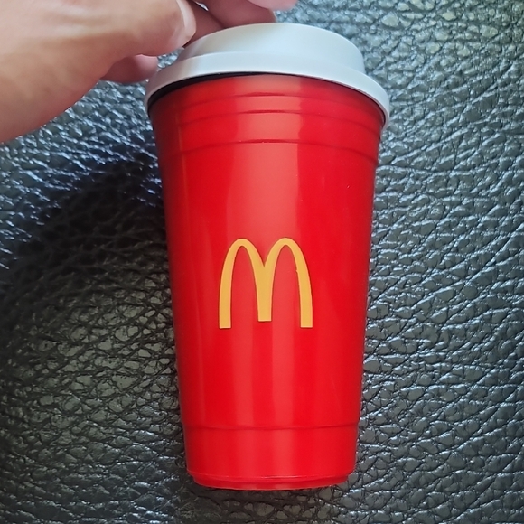 McDonald's Limited Edition Bold Red Travel Tumbler Cup - Picture 5 of 5